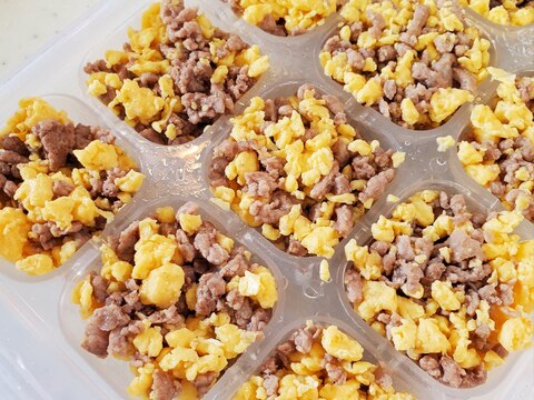 【離乳食後期】卵と肉のそぼろ☆